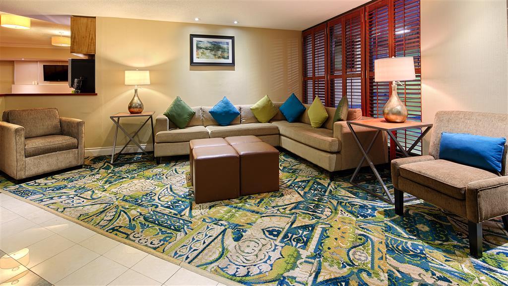 Quality Inn & Suites Brampton Eksteriør billede