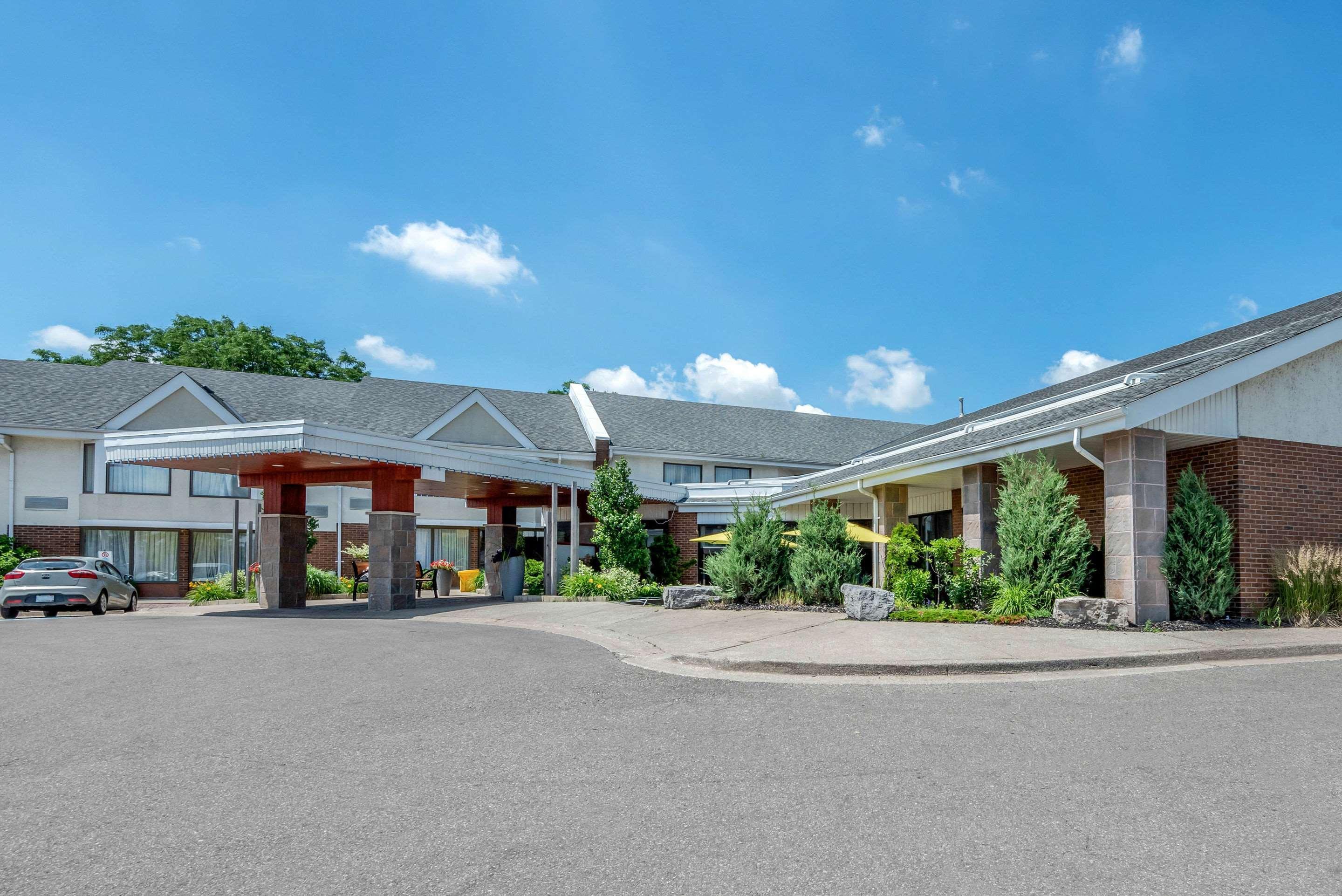 Quality Inn & Suites Brampton Eksteriør billede