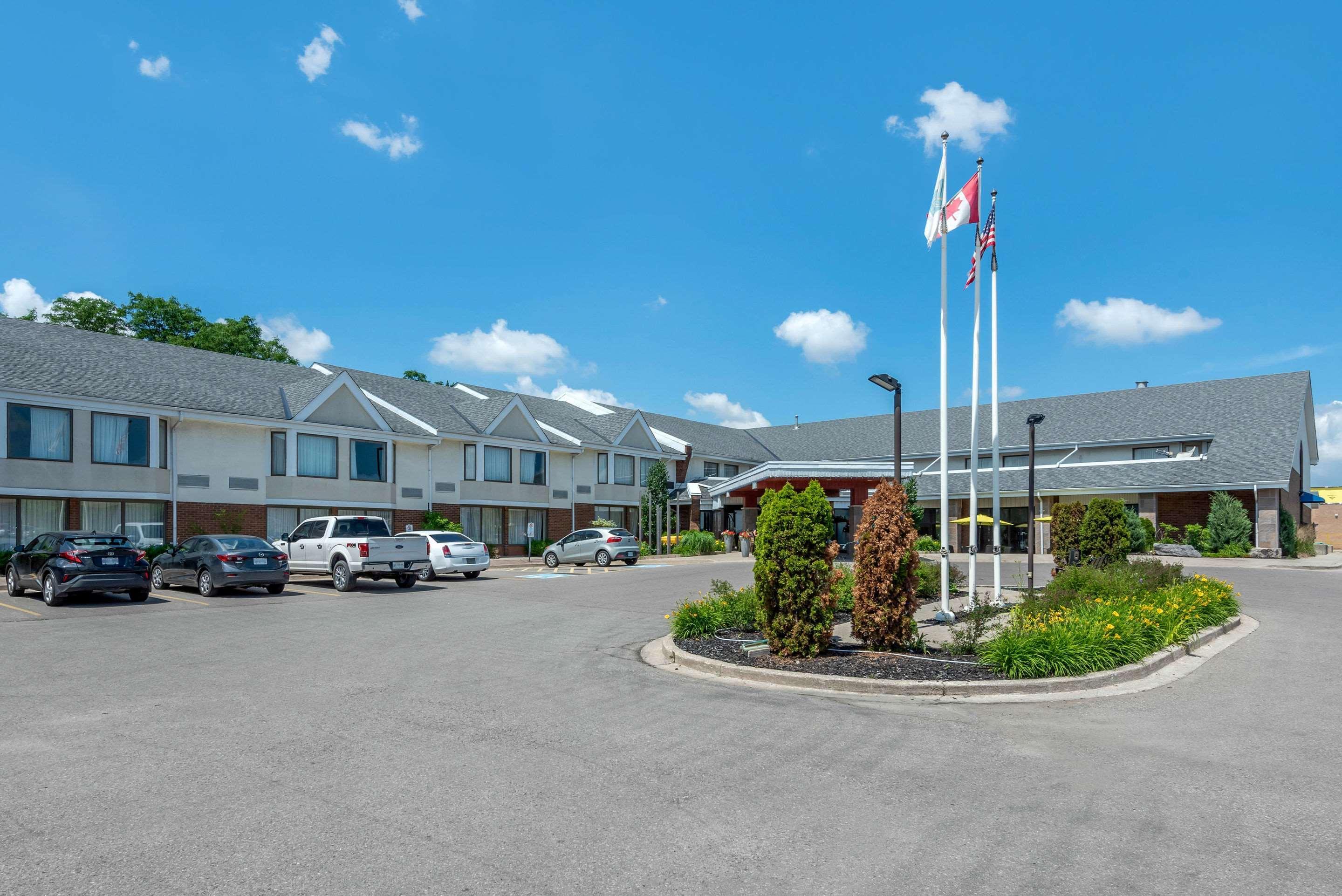 Quality Inn & Suites Brampton Eksteriør billede
