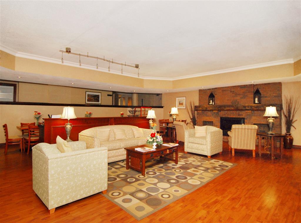 Quality Inn & Suites Brampton Eksteriør billede