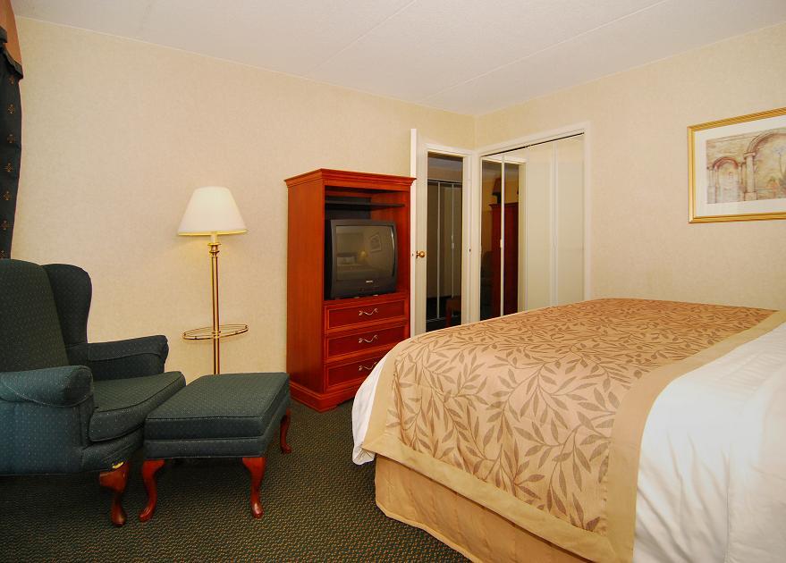 Quality Inn & Suites Brampton Eksteriør billede
