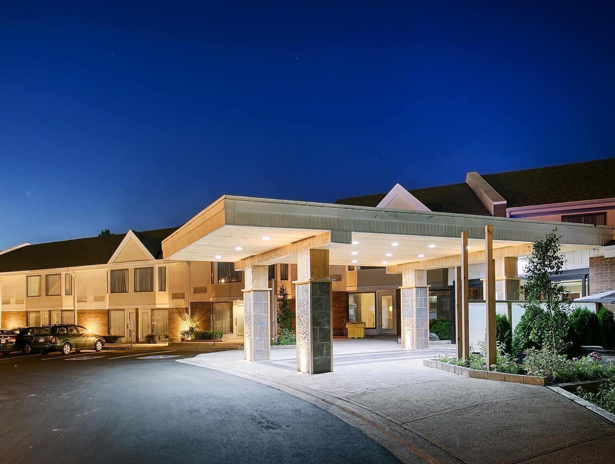 Quality Inn & Suites Brampton Eksteriør billede